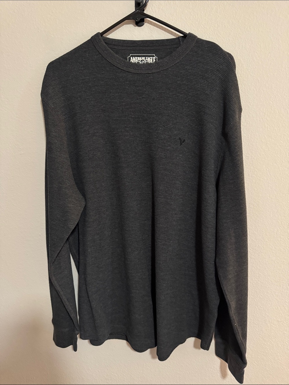American Eagle Outfitters Men’s Dark Charcoal thermal
